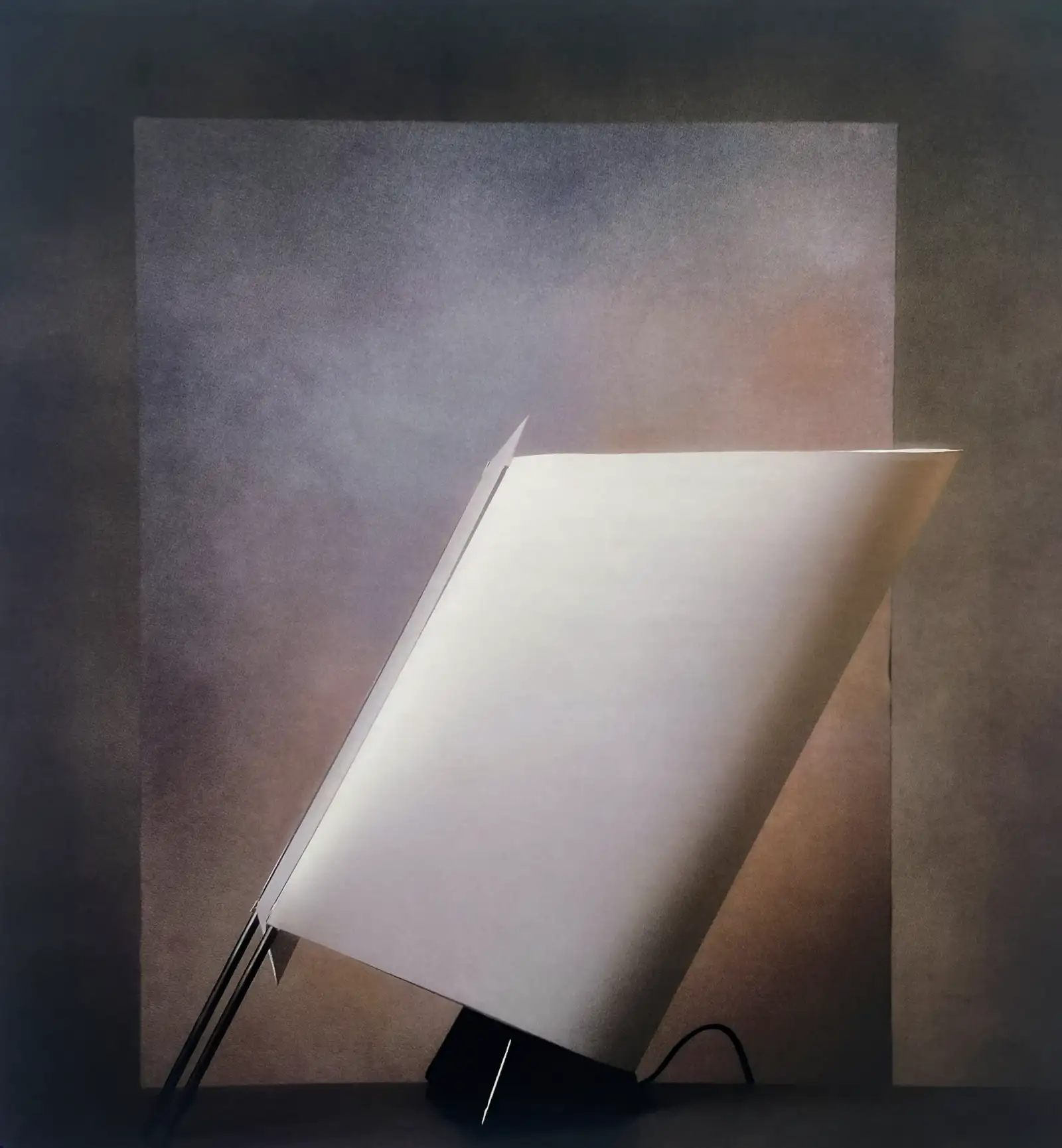 Lampada Cassandra con grande schermo bianco inclinato, Antonangeli