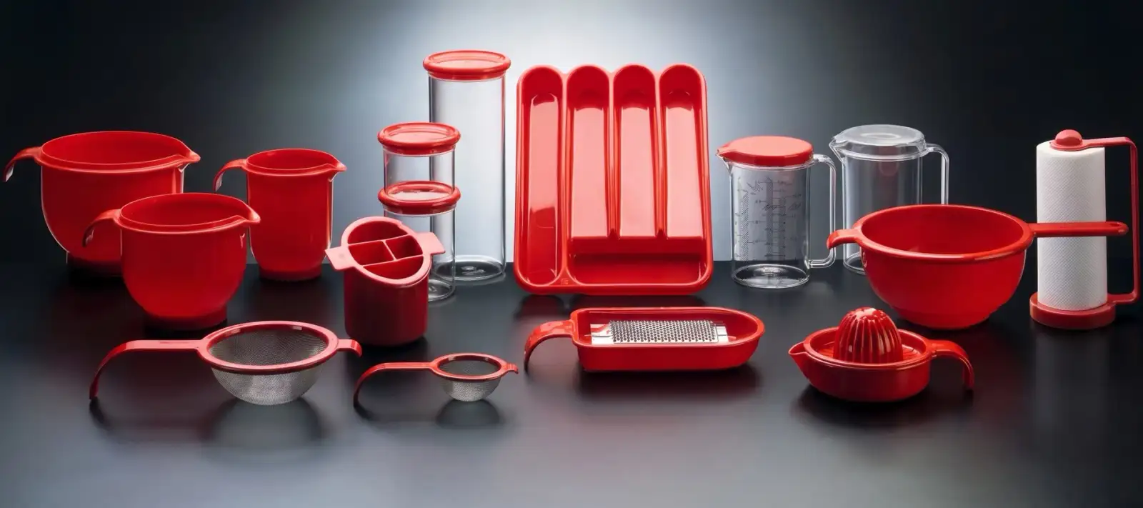 Composizione di accessori da cucina Chef Line in rosso e trasparente, Fratelli Guzzini