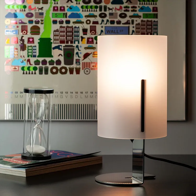 Lampada da tavolo Quarter di Vesta, 2019
